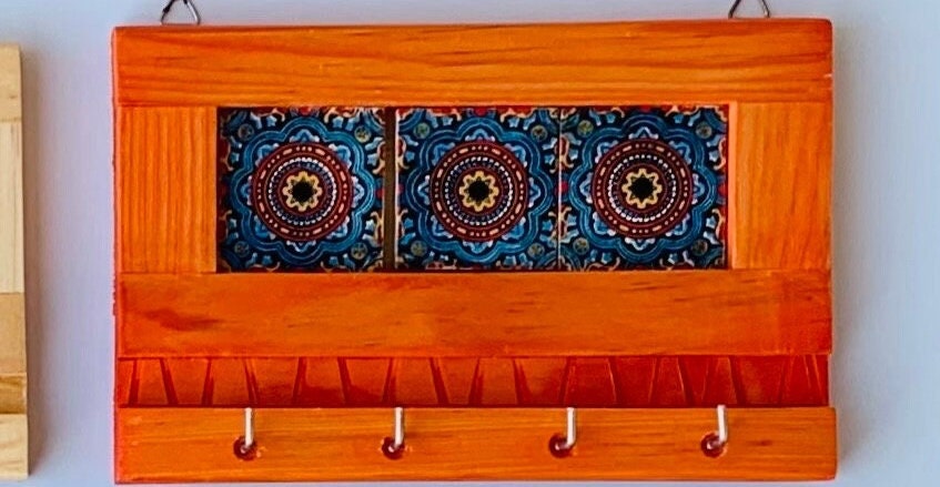 Key Holder For Wall, Key Rack, Key Hanger, Mexican Tile, Ceramic Tile, Talavera, Handmade, Home Decor, Artisanal, Handmade Tile, Wall Art